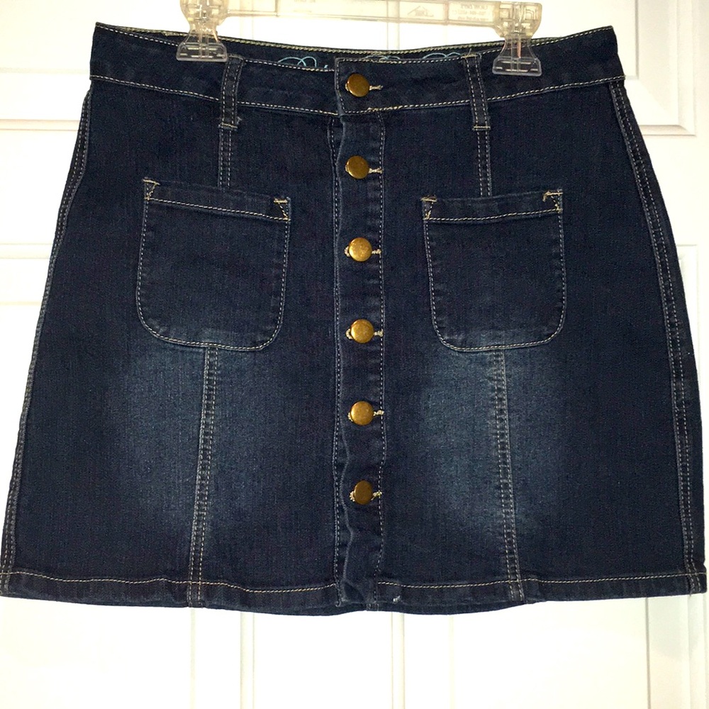 Denim skirt